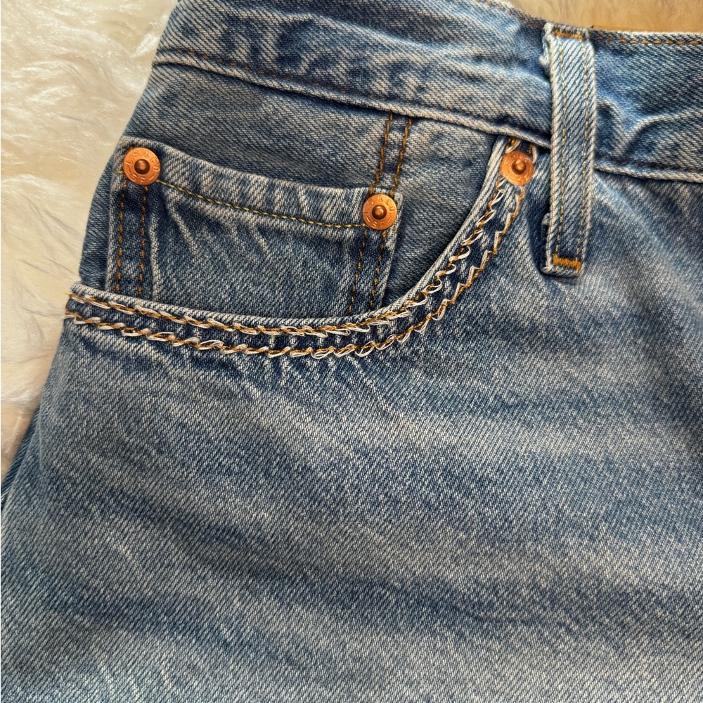 Women's Levi's® 501™ Original Jean Shorts WS-129 - Picture 5 of 6